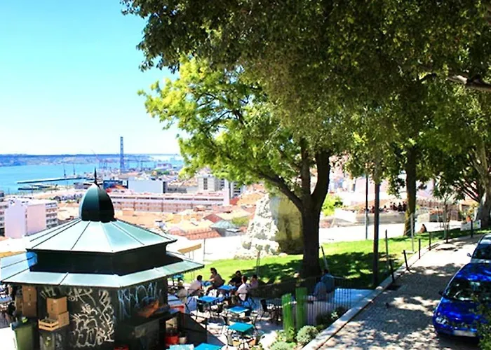 Lisbon Baixa Chiado Apt By Viewpoint & Museum